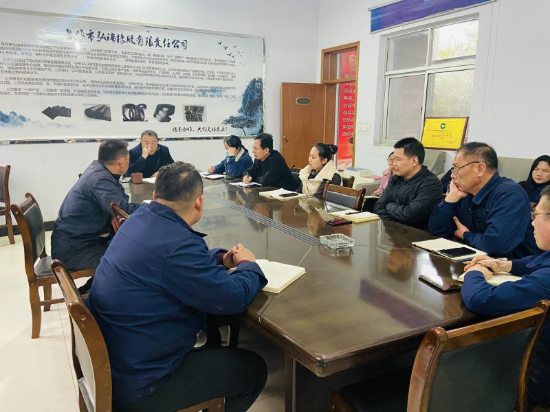 奉獻(xiàn)愛心，我們在行動